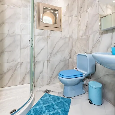 Apartament Tutti Fruti Karea